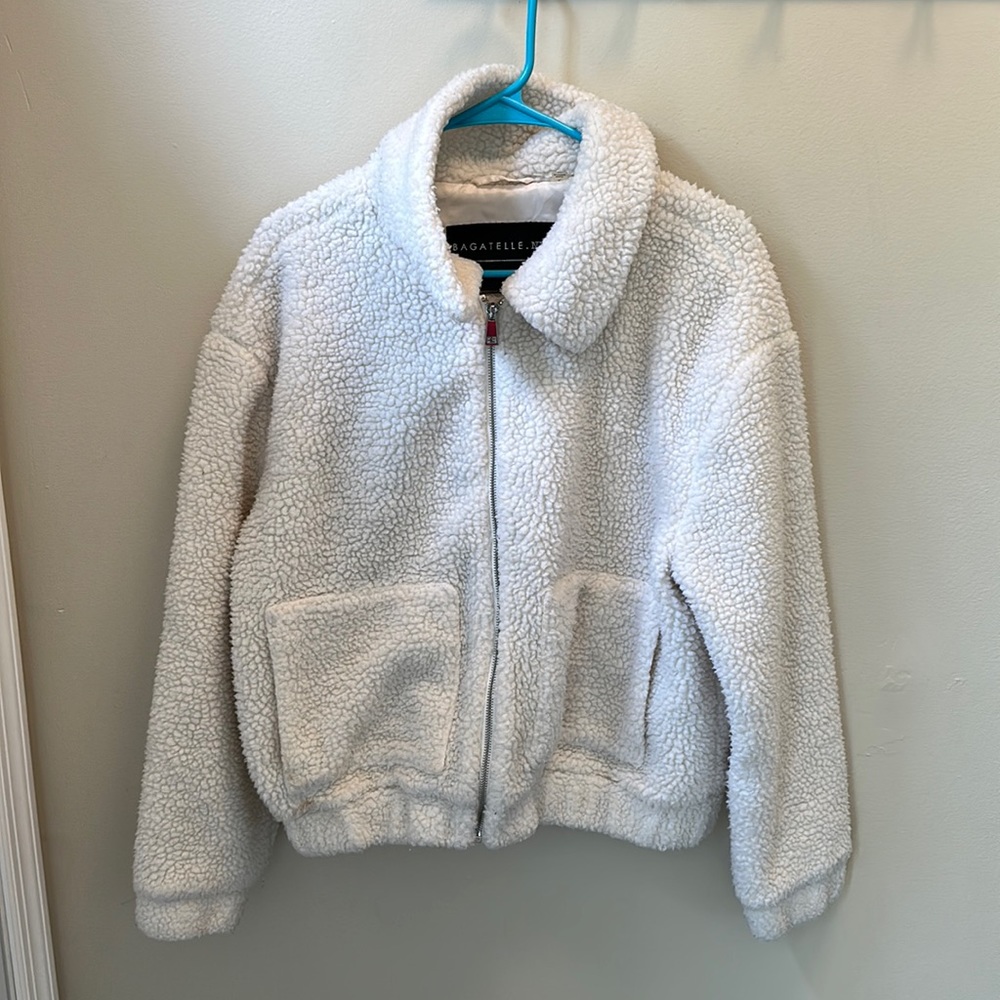 Bagatelle NYC women’s faux fur coat size large